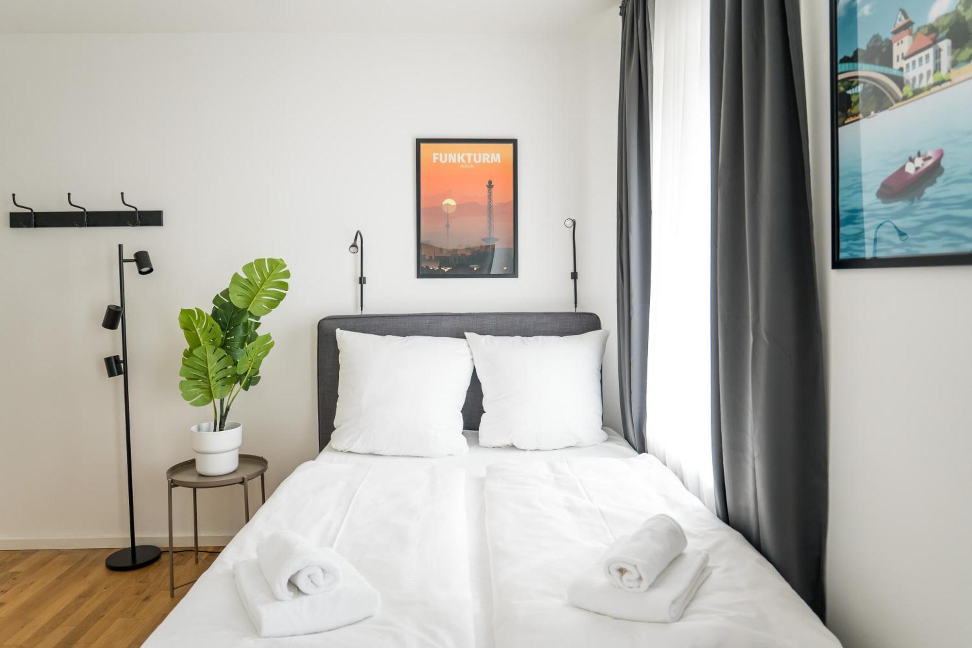 Homaris Apartments Schlueterstrasse Berlin Eksteriør billede