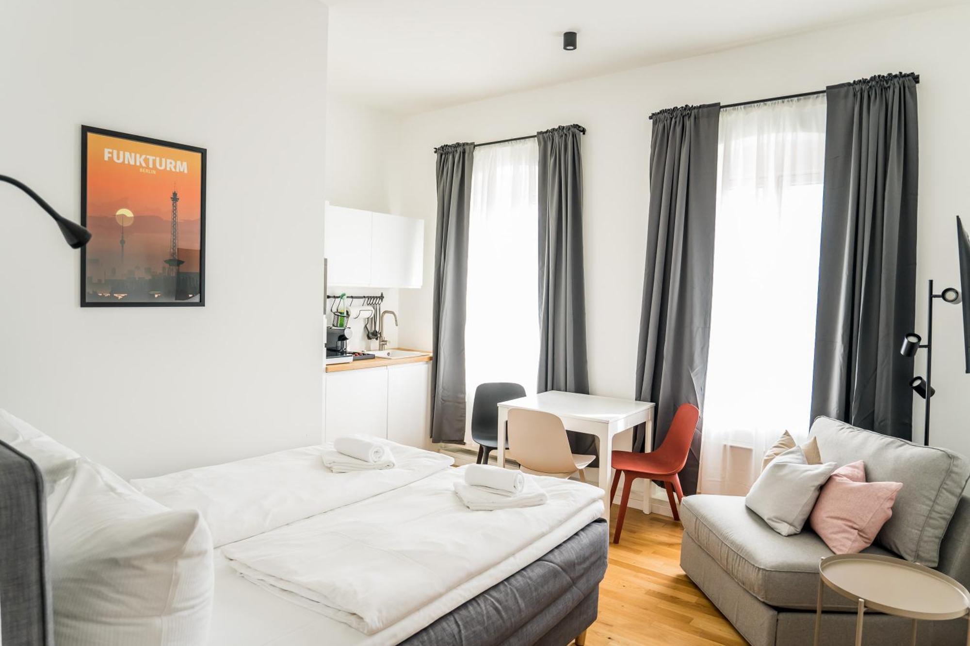 Homaris Apartments Schlueterstrasse Berlin Eksteriør billede