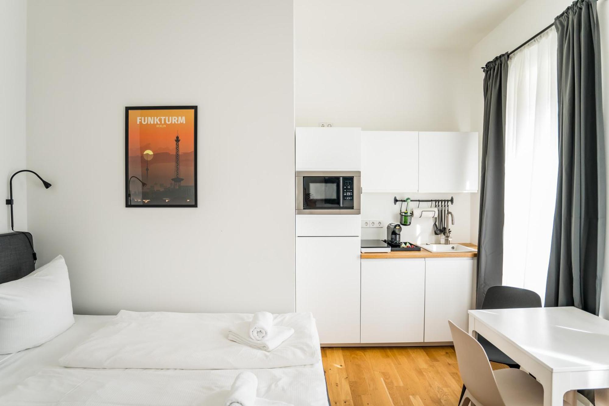 Homaris Apartments Schlueterstrasse Berlin Eksteriør billede