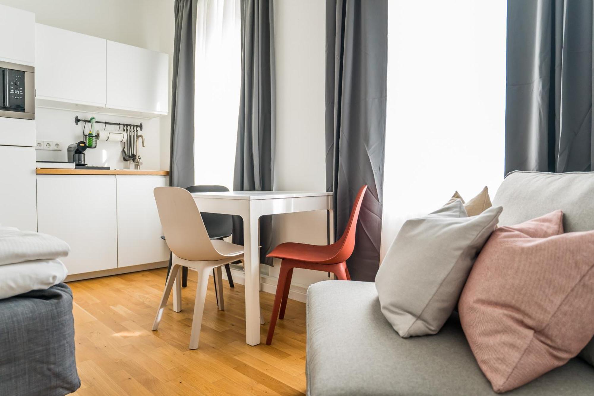 Homaris Apartments Schlueterstrasse Berlin Eksteriør billede
